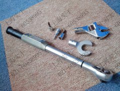 �M��Ť������������