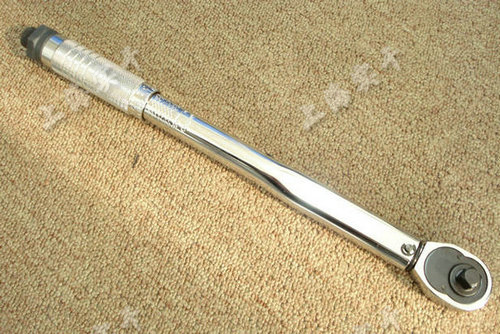 �A��ʽŤ������