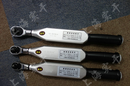 ���֜y������