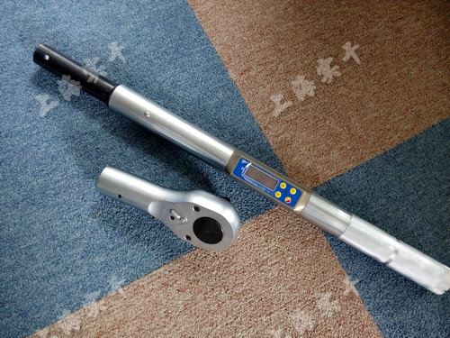 ����Ť������